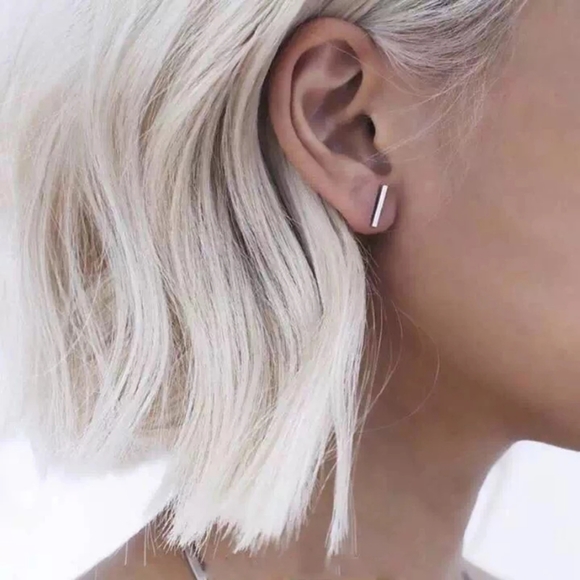 New Simple T Bar Earrings - Picture 2 of 2